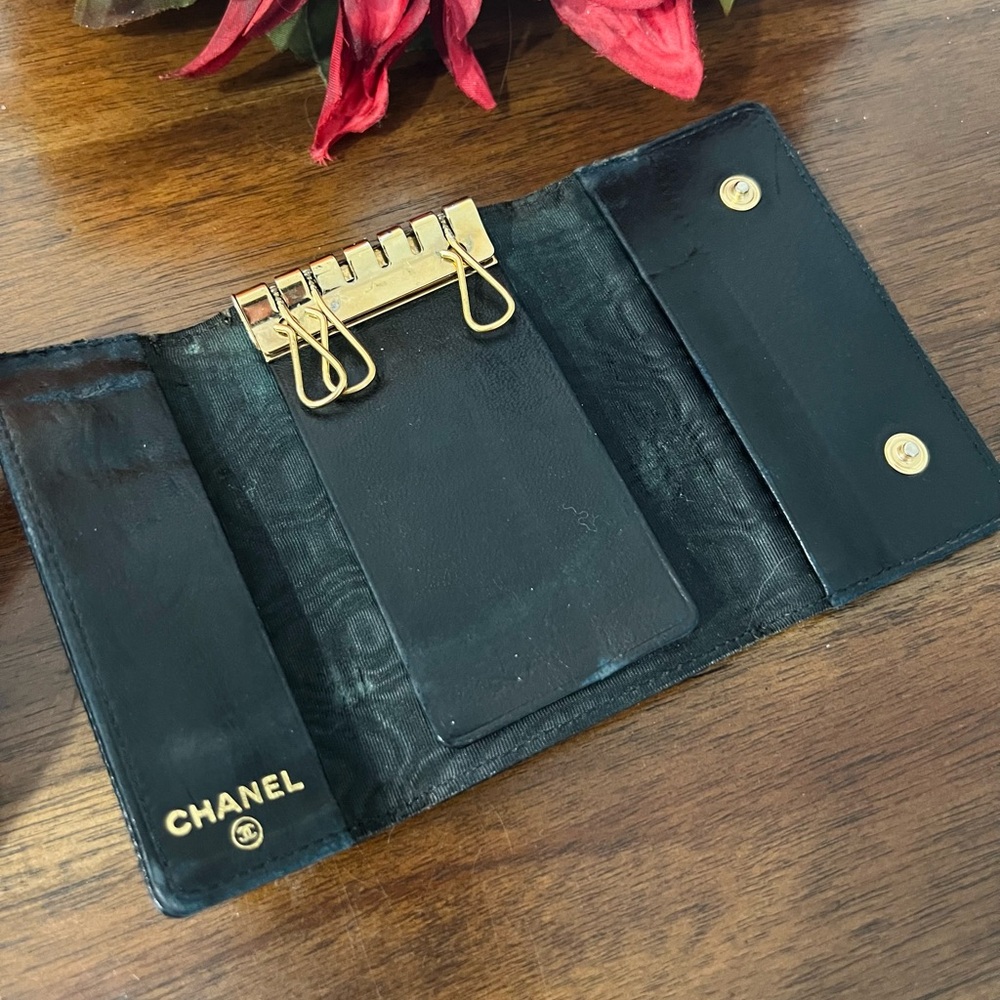 Authentic Chanel Keyholder - Project - Picture 6 of 10